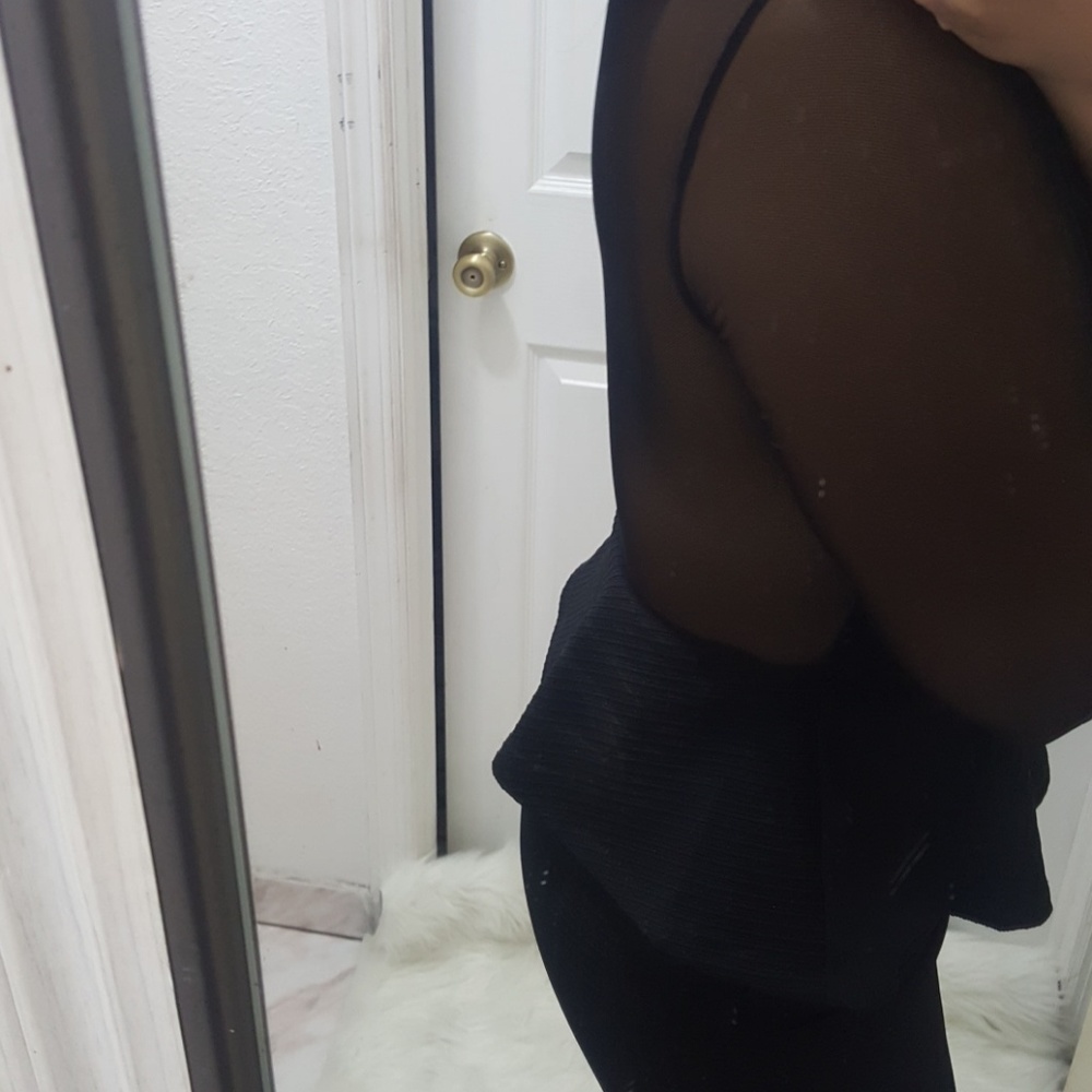 Dress - Picture 4 of 4
